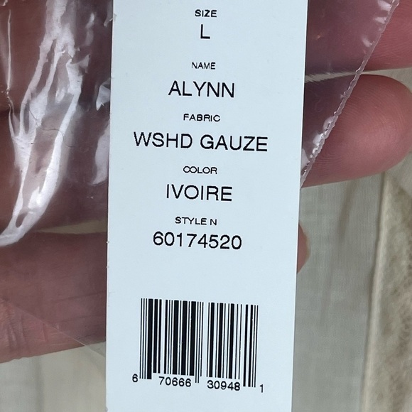 NWT Women's THEORY Alynn Ivory Button Down Shirt Sz L Washed Gauze - Picture 4 of 15
